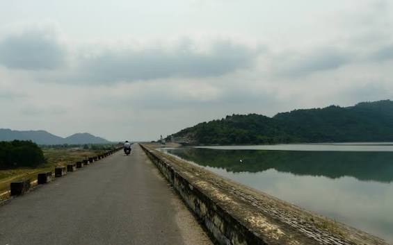 Hồ Lập Đinh